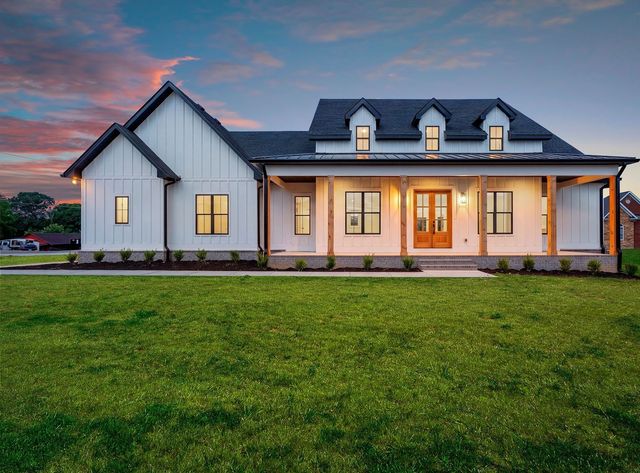 2622 Deer Creek Ln, White House