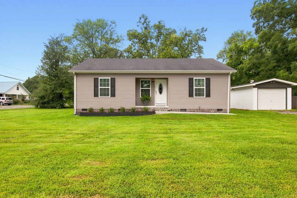 301 N Anderson St, Tullahoma