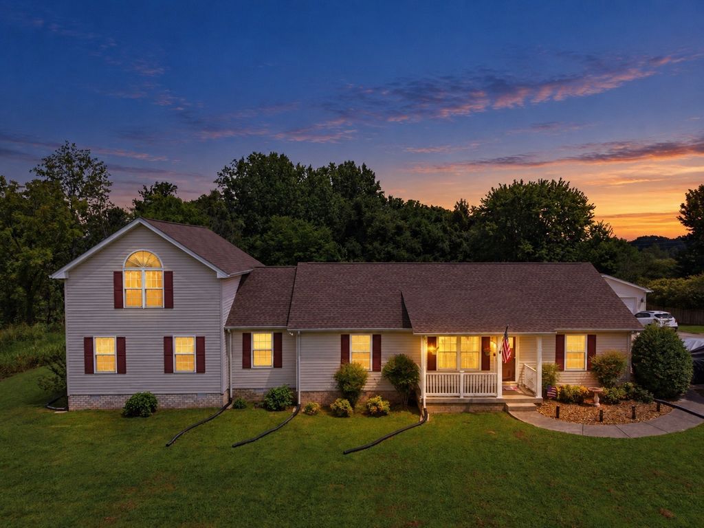 7464 Hoods Branch Rd, Springfield