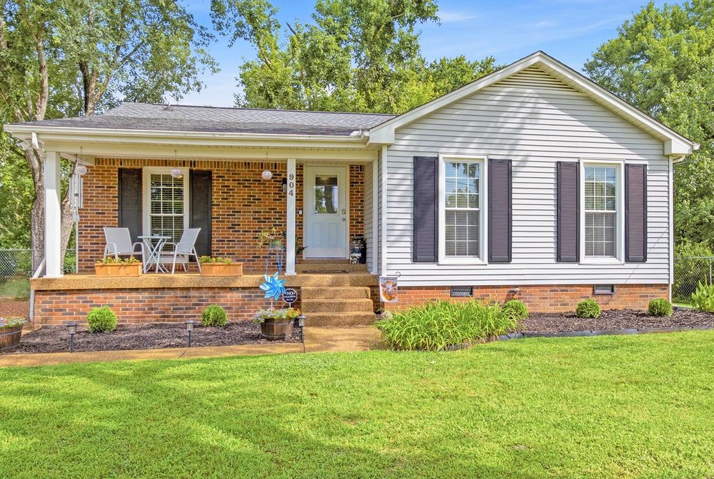 904 Harpeth Bend Dr, Nashville