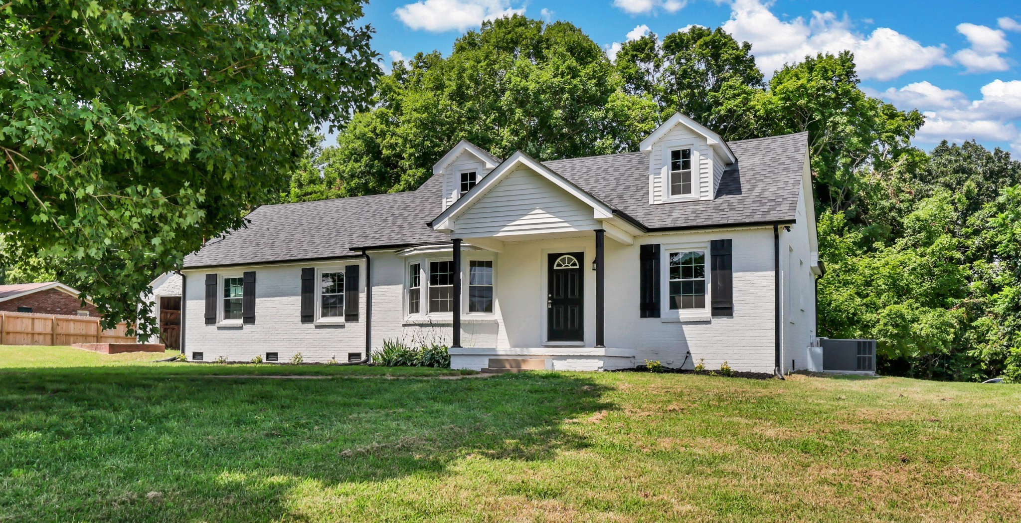 Photo for MLS 3333536 in 3436 Highway 48 Cunningham, TN - 37052