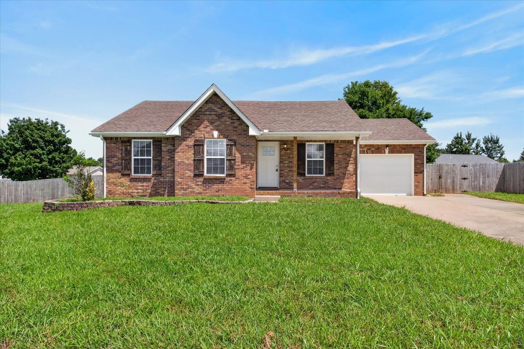 1075 Meshaw Trail, Clarksville