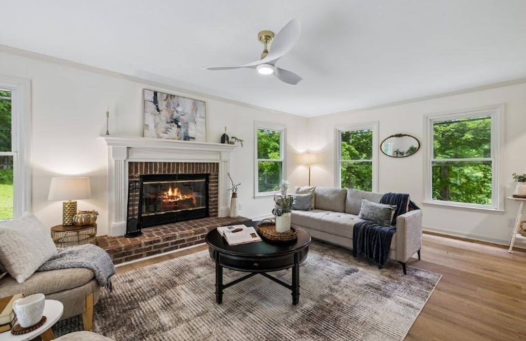 2541 Distillery Rd, Greenbrier