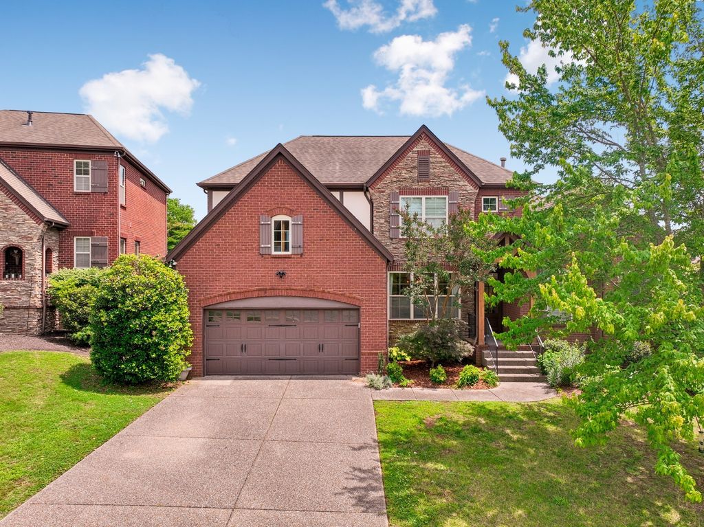 4404 Birdseye Ct, Hermitage