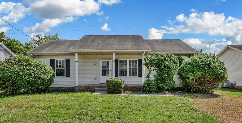 1634 Hannibal Dr, Oak Grove