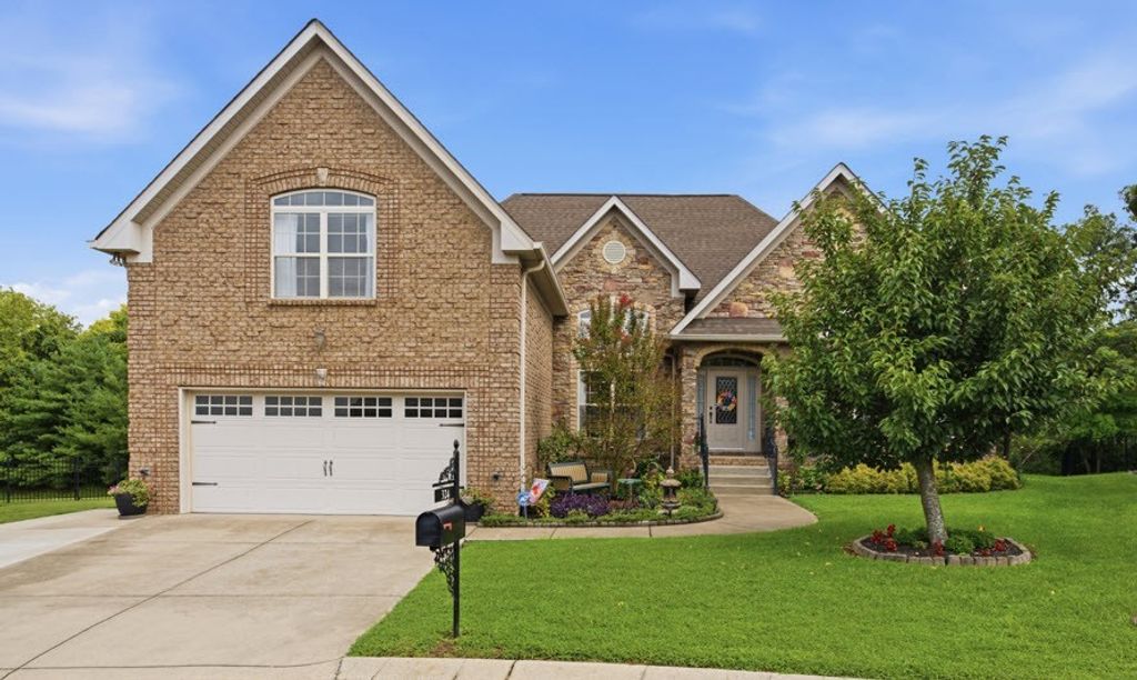324 Midtown Loop, Mount Juliet