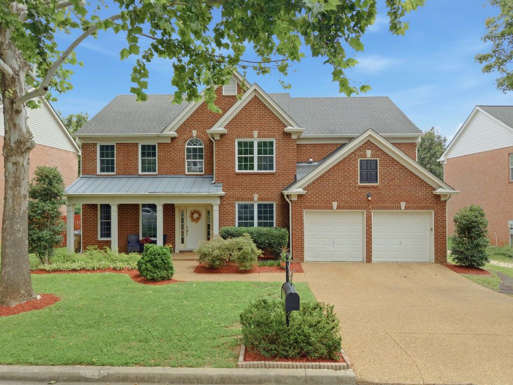 5516 Nevil Pt, Brentwood