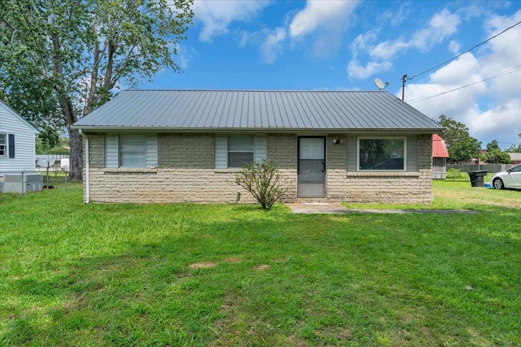 313 Helen St, Tullahoma