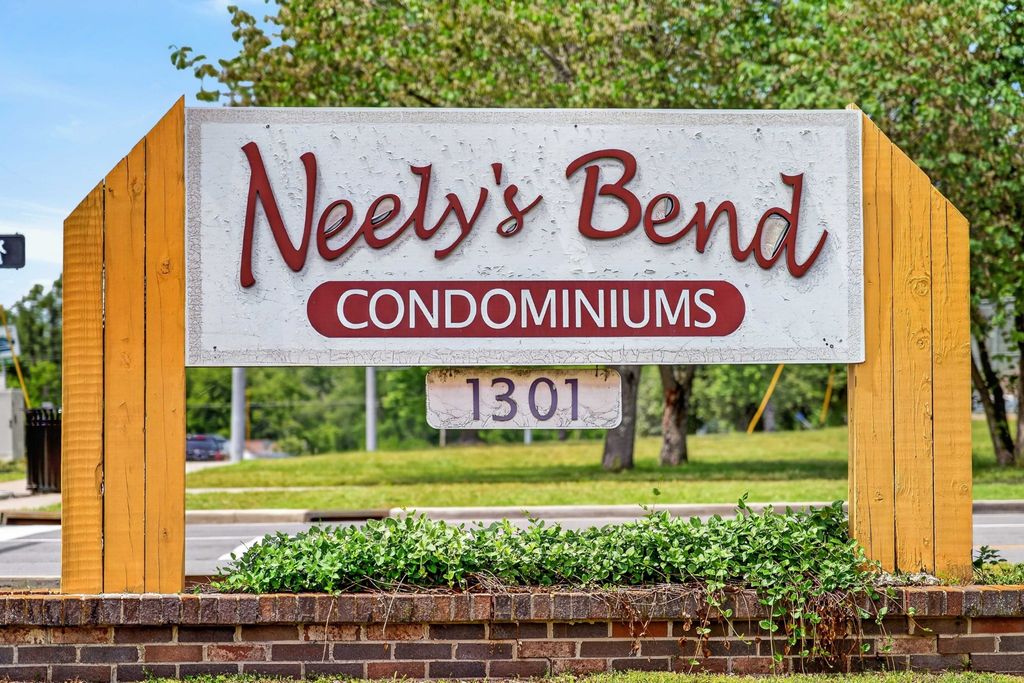 1301 Neelys Bend Rd 6, Madison