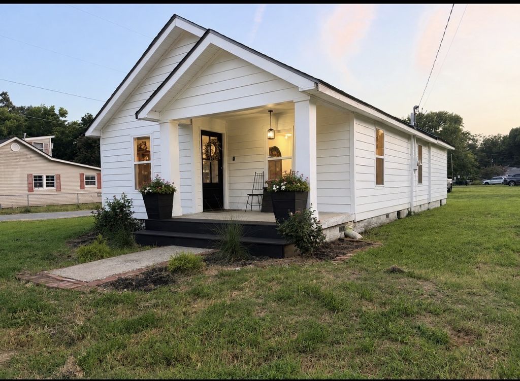 153 Ross Ave, Dyersburg