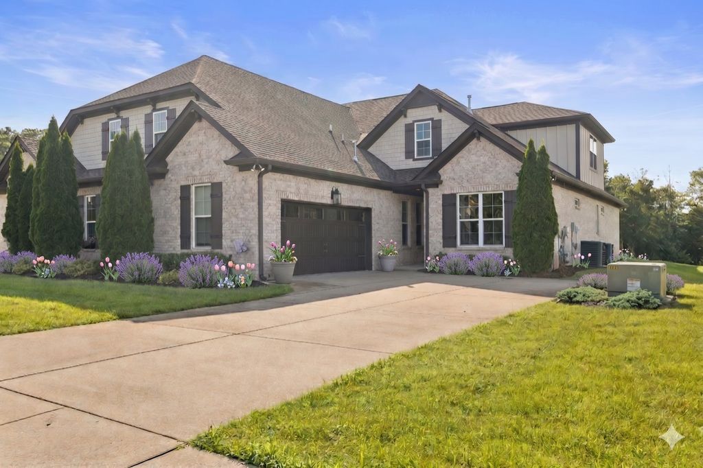 408 Anchor Reserve Cv, Hermitage