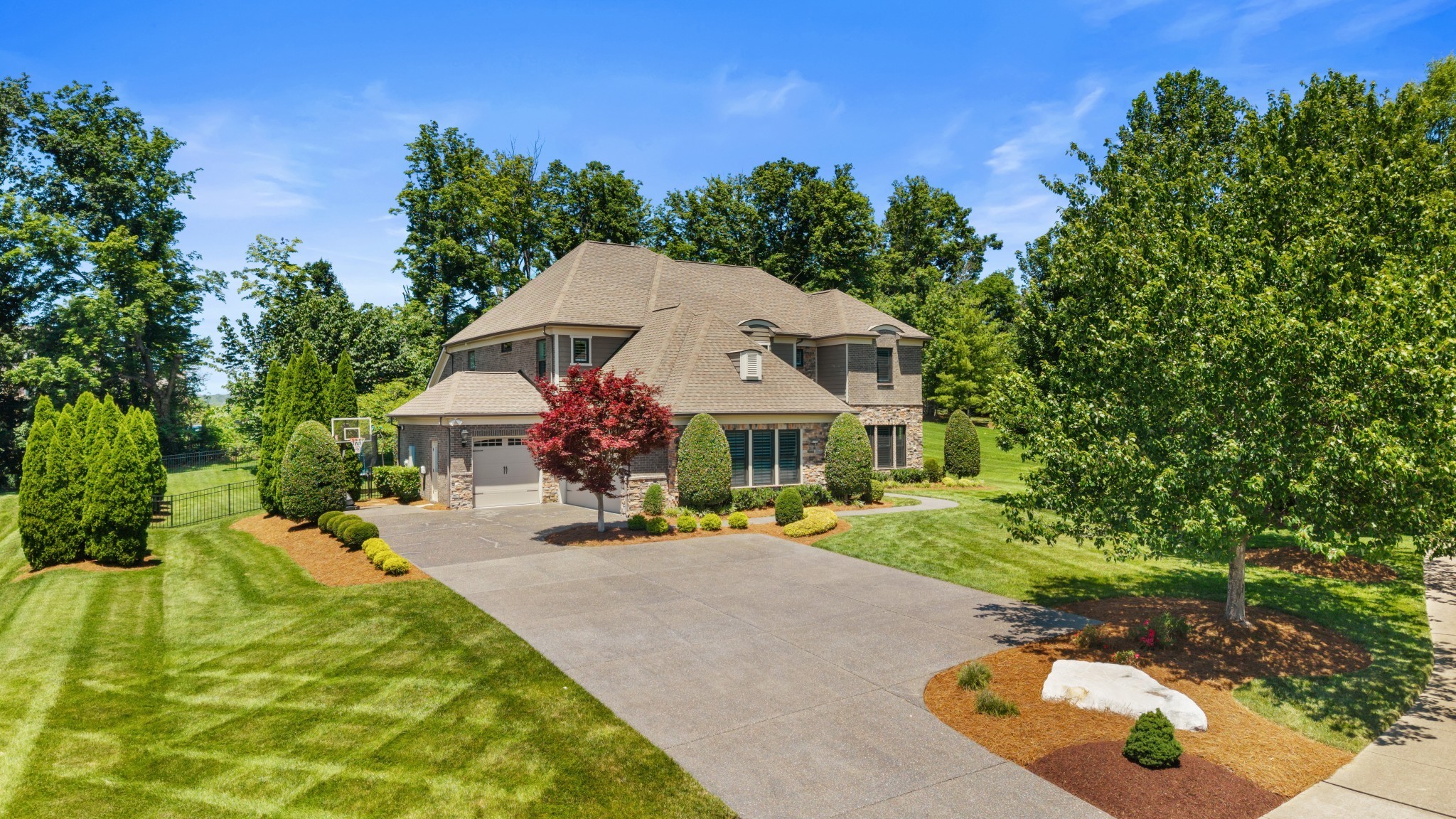 Photo of Listing #3335737