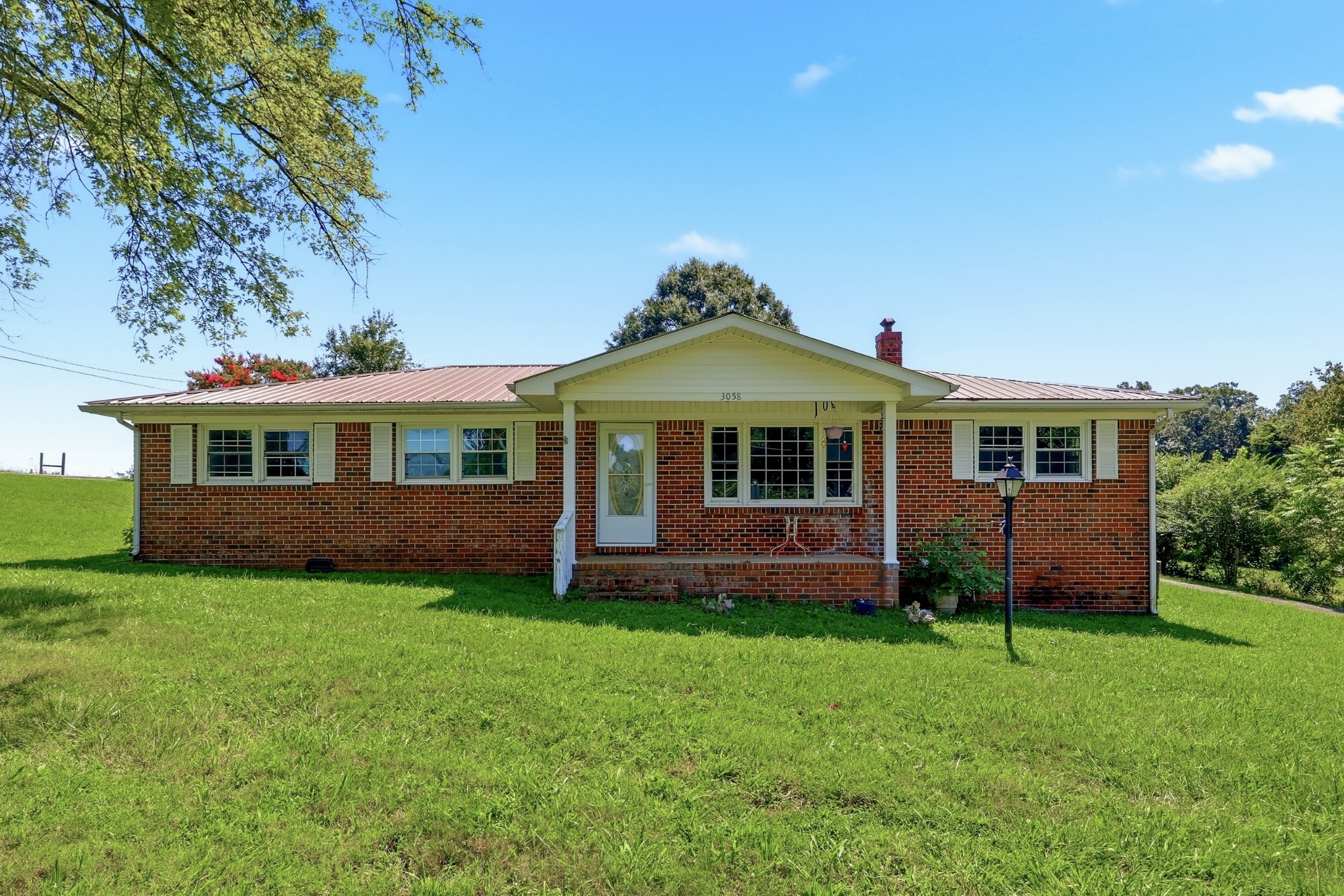 Photo of Listing #3335868
