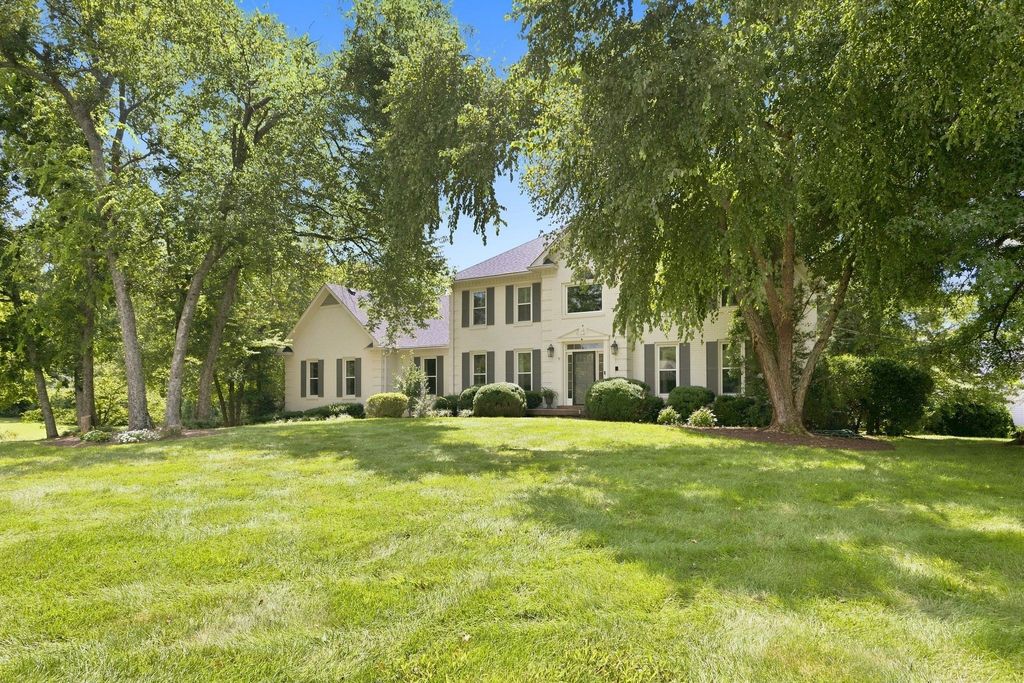 1309 Arrowhead Dr, Brentwood