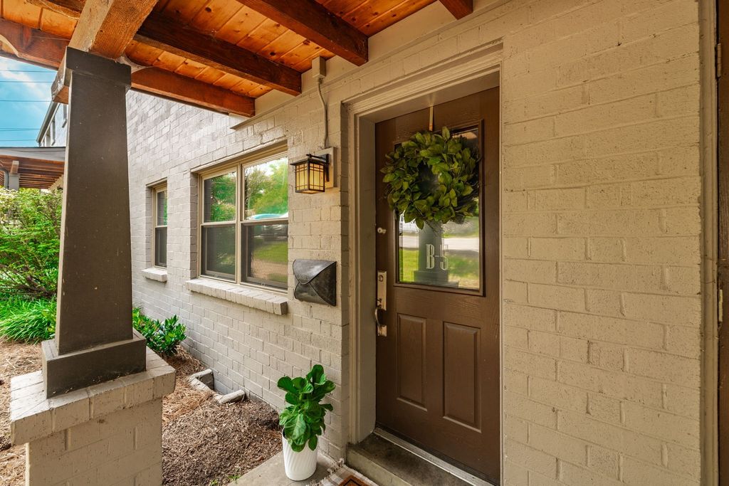 2901 Blair Blvd B5, Nashville
