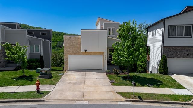 1813 Sprucewood Ln, Nashville