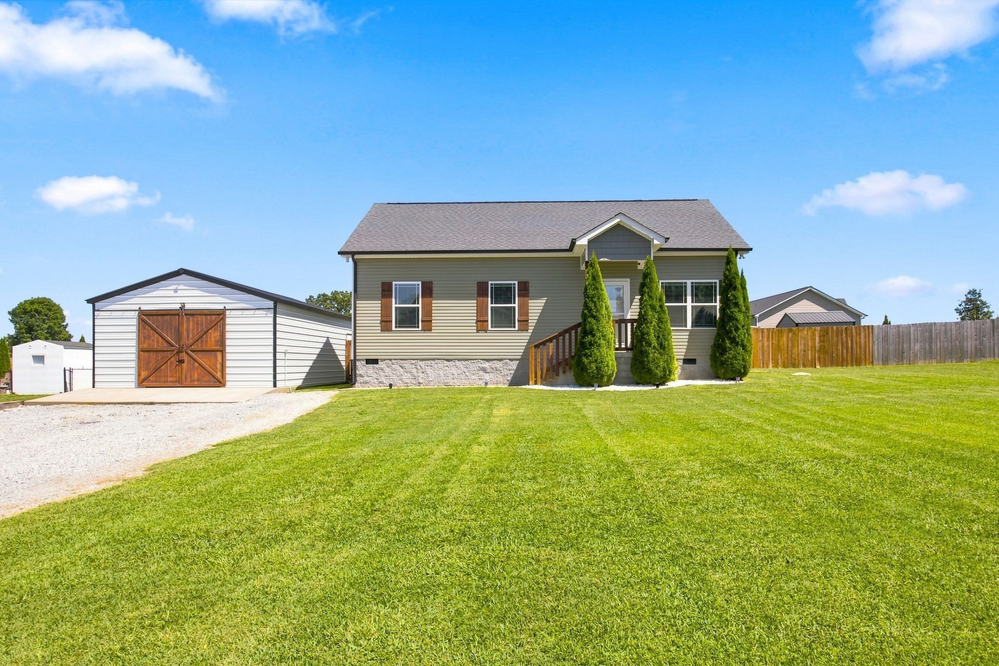 Photo of Listing #3335954