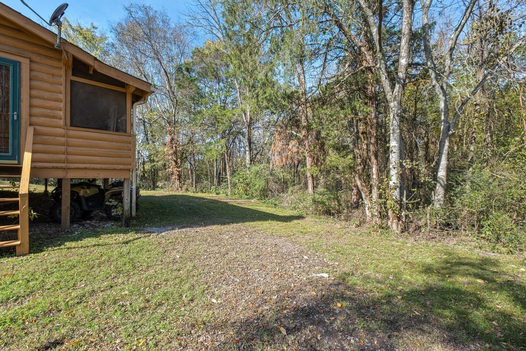 6442 Brandy Ln, Lebanon