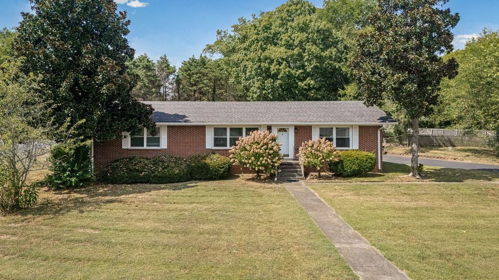 1610 June Ave, Shelbyville