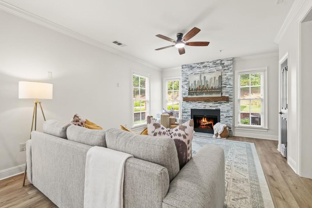 311 Grant Park Dr, Franklin