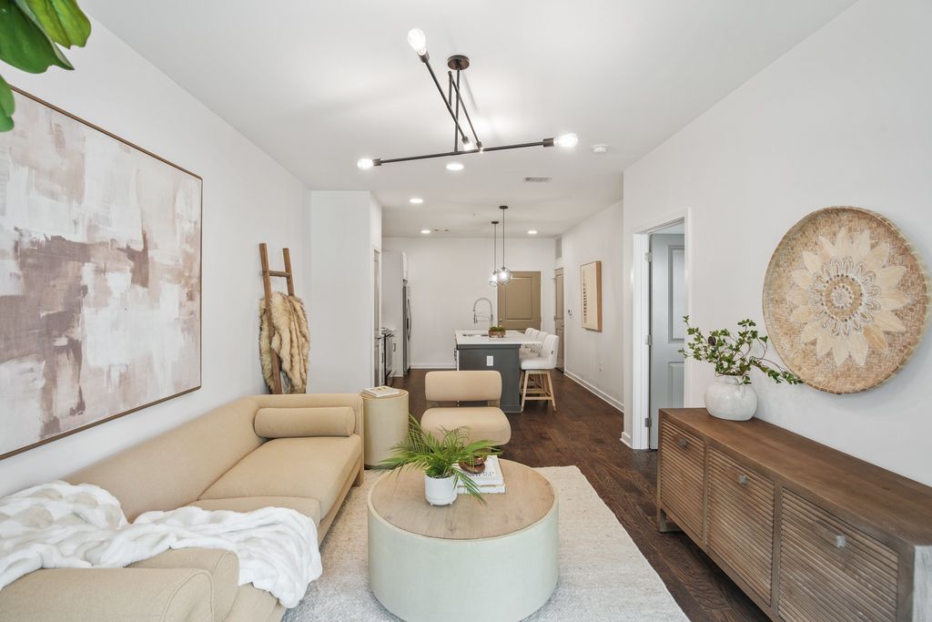 1677 54th Ave N 124, Nashville