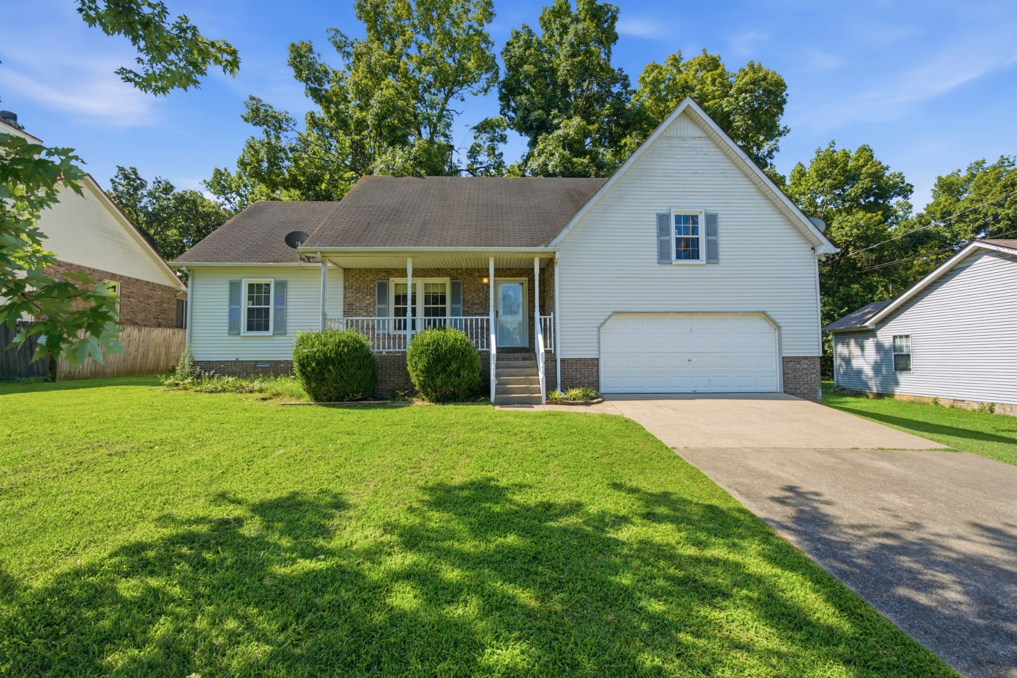 Photo of Listing #3336267