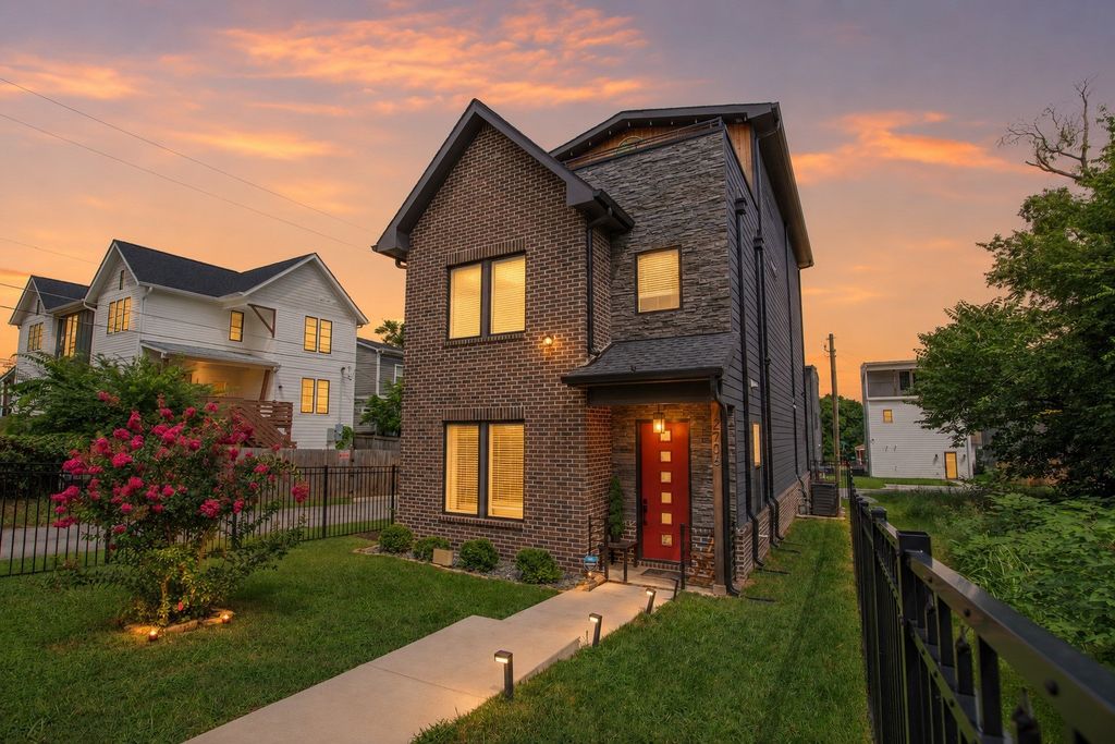 2706 Booker Street, Nashville