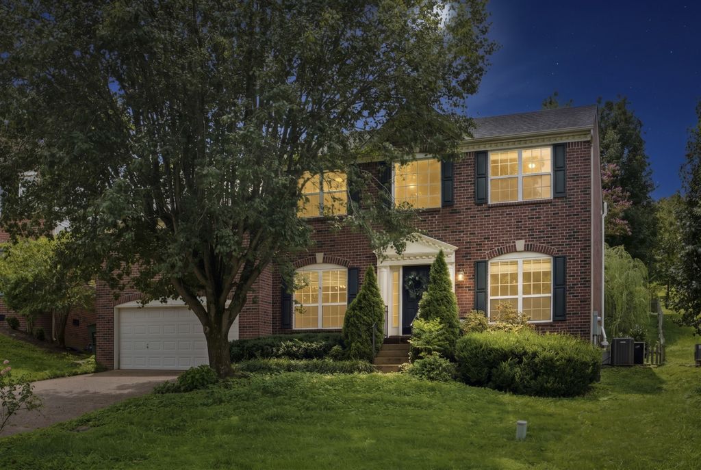 105 Holt Br, Nashville