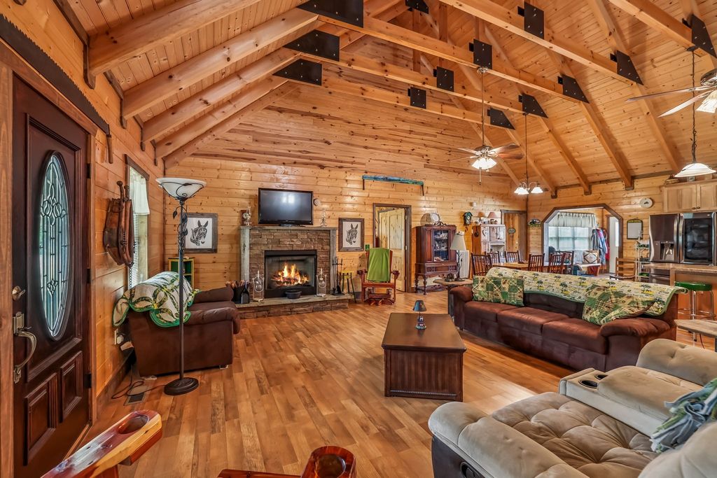 4012 Payne Cove Rd, Pelham