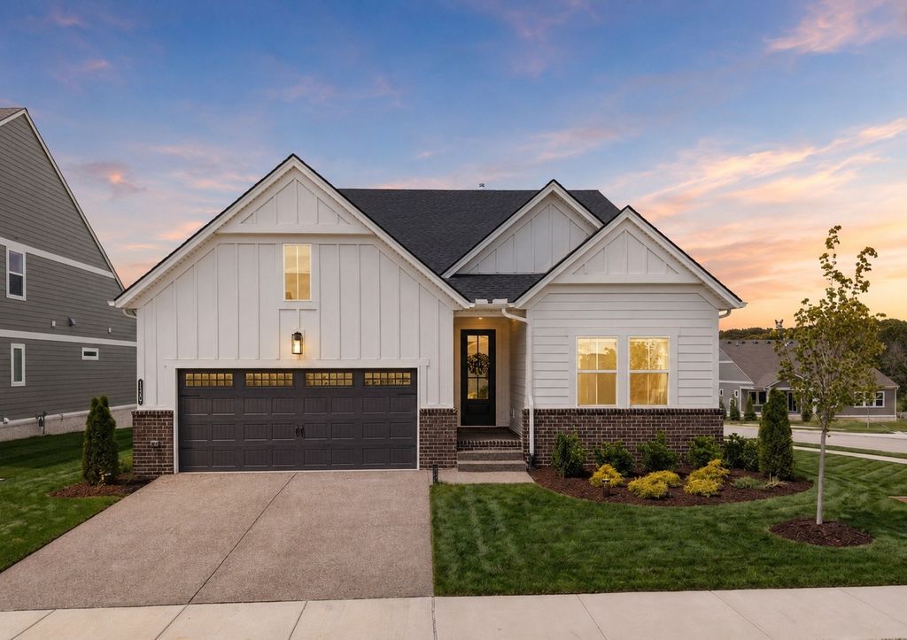 1369 Ashton Park Dr, Mount Juliet