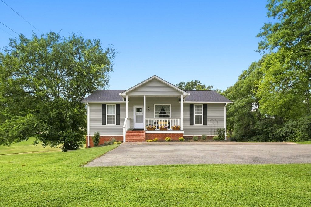 5944 S New Hope Rd, Hermitage