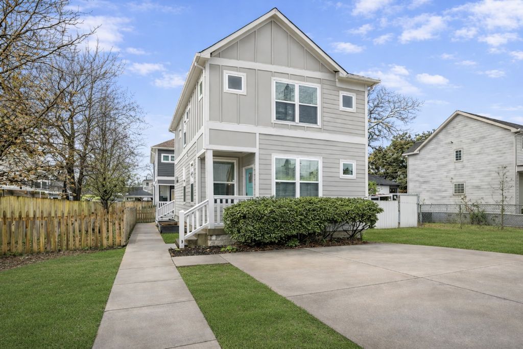1927 14th Ave N, Nashville