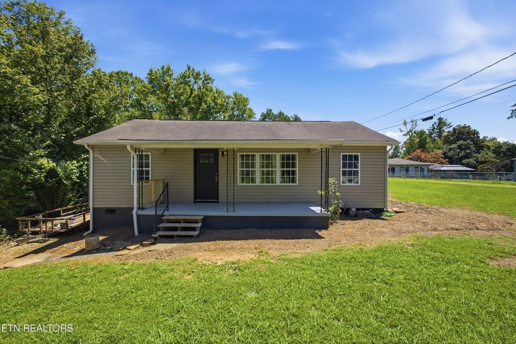 4737 Roane State Highway, Rockwood