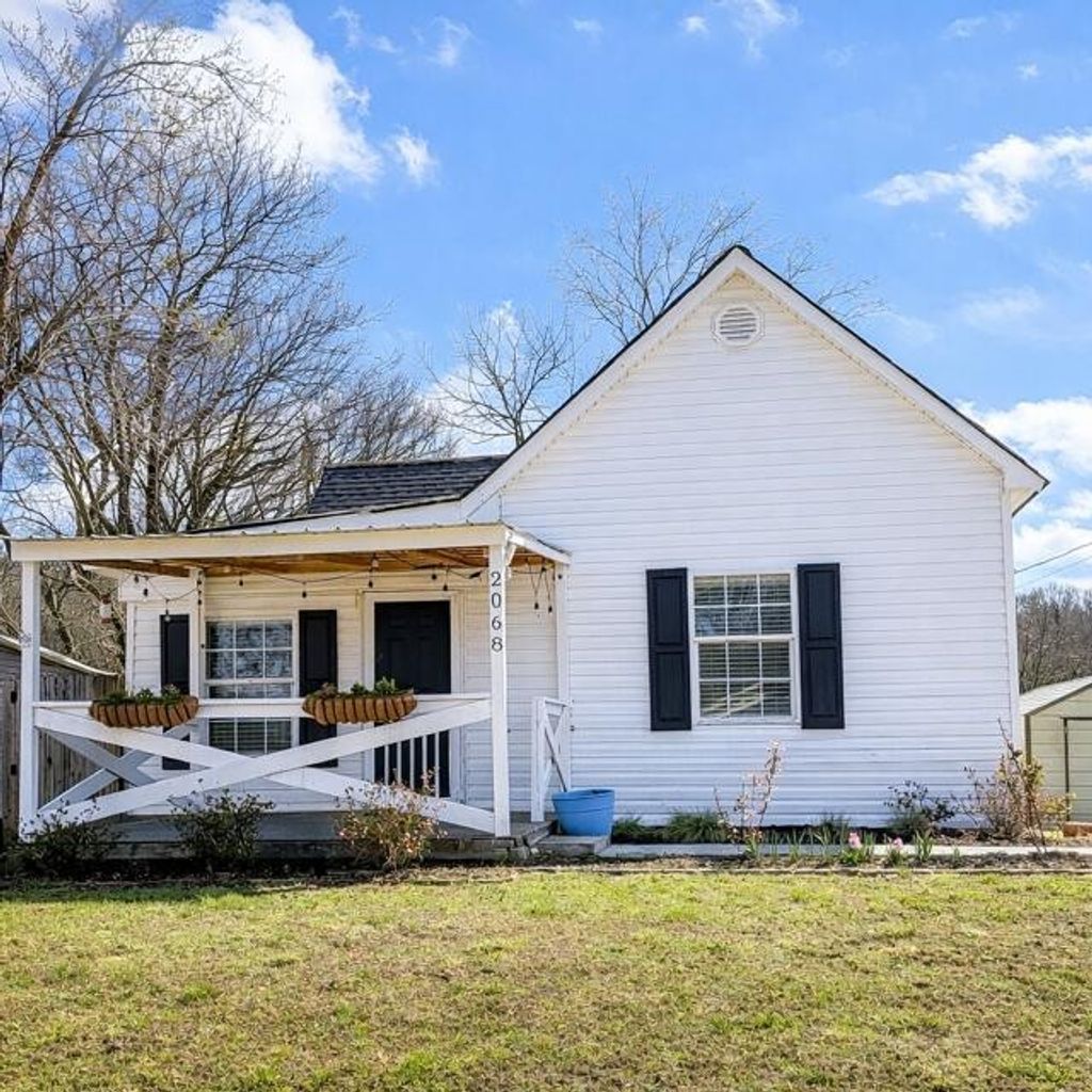 2068 Market Street, Dayton