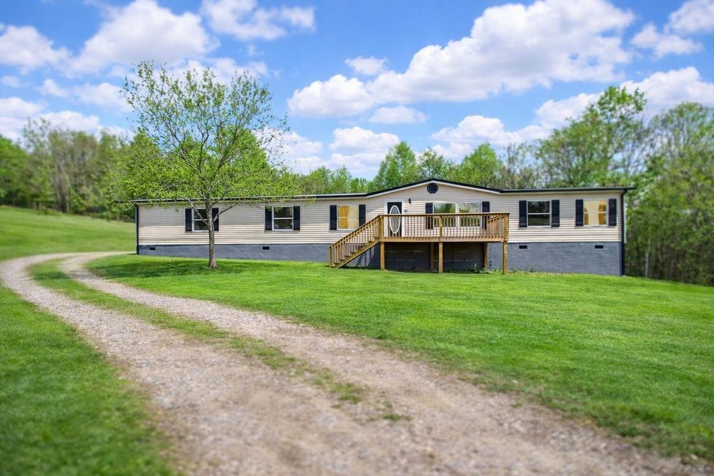 141 County Road 215, Niota
