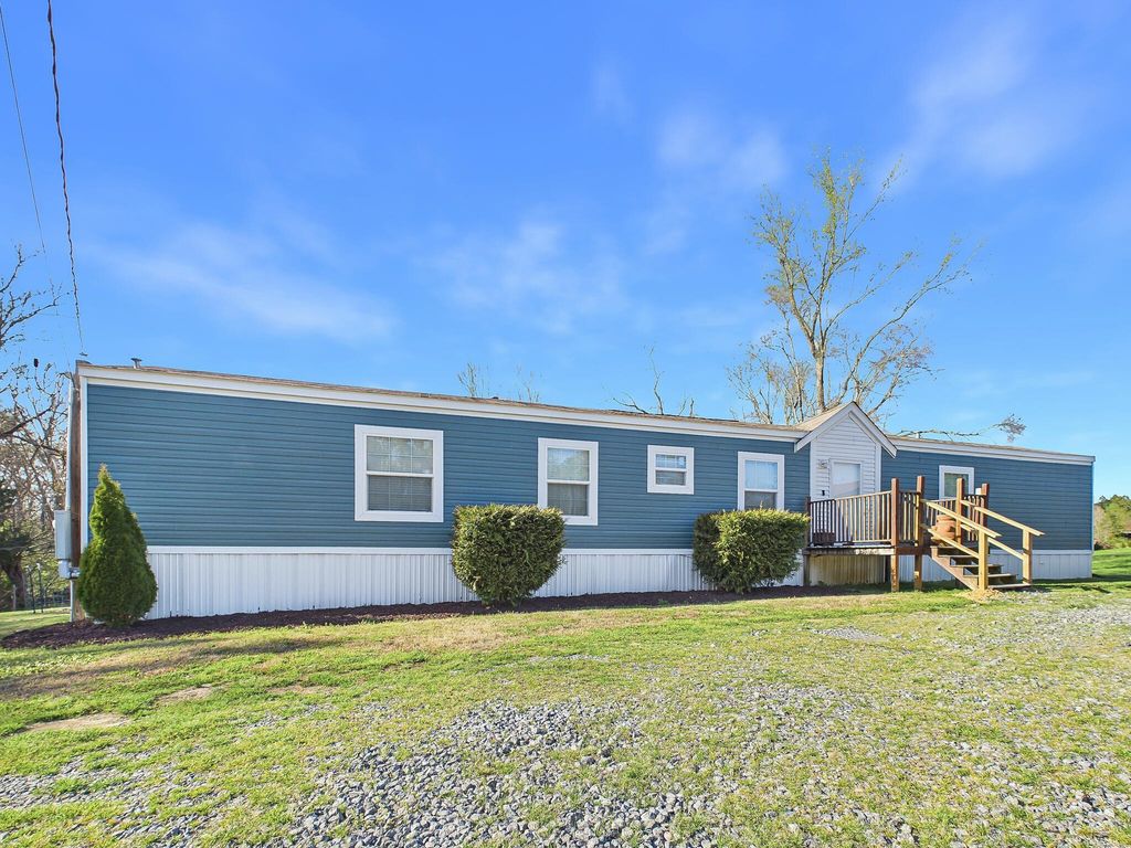 2073 Charles Road, Decatur