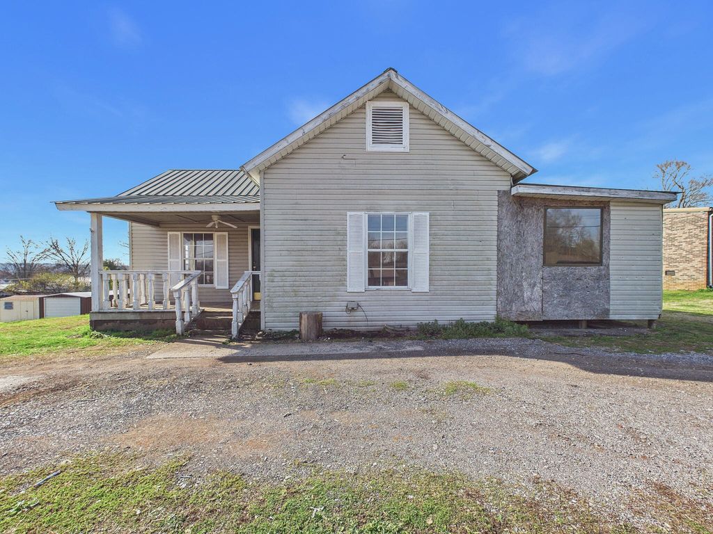 605 Bennett Street, Sweetwater