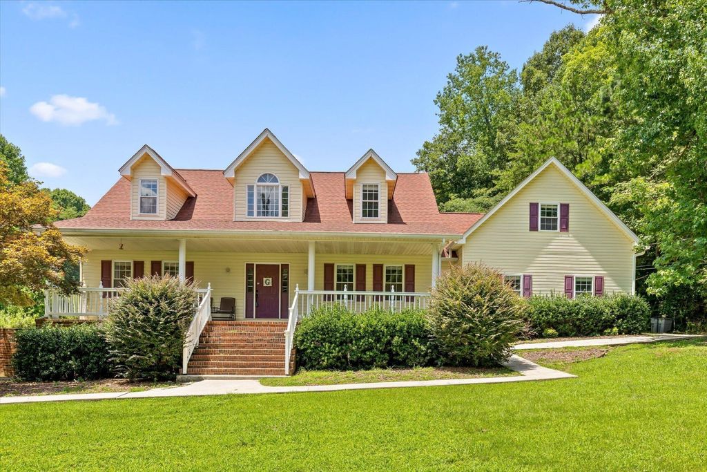 159 Dogwood Trail Ne, Cleveland