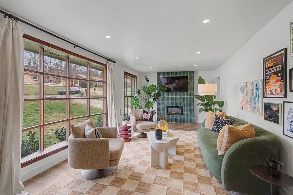 317 Bonnavue Dr, Hermitage
