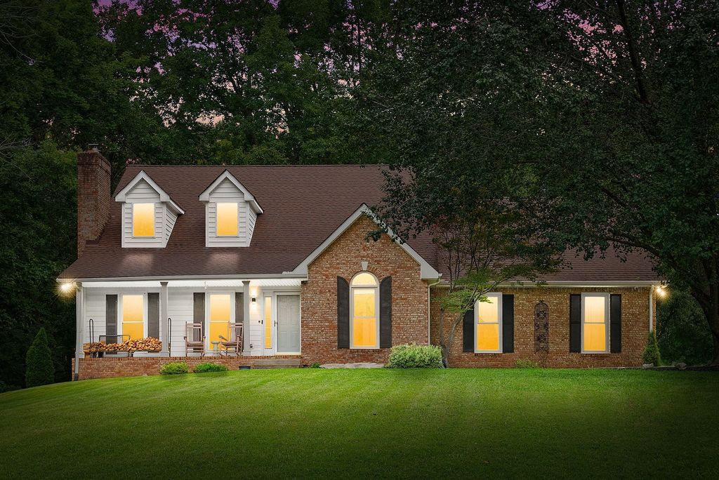 1731 Creekview Ct, Adams