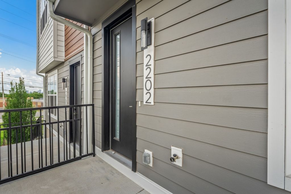 2202 Old Matthews Rd, Nashville
