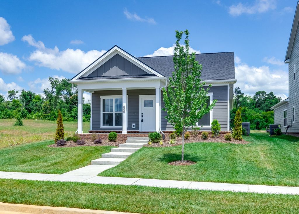 1823 Flatwaters St, Spring Hill