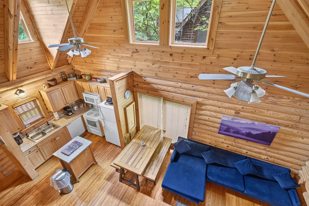 3225 Smoky Ridge Way, Sevierville