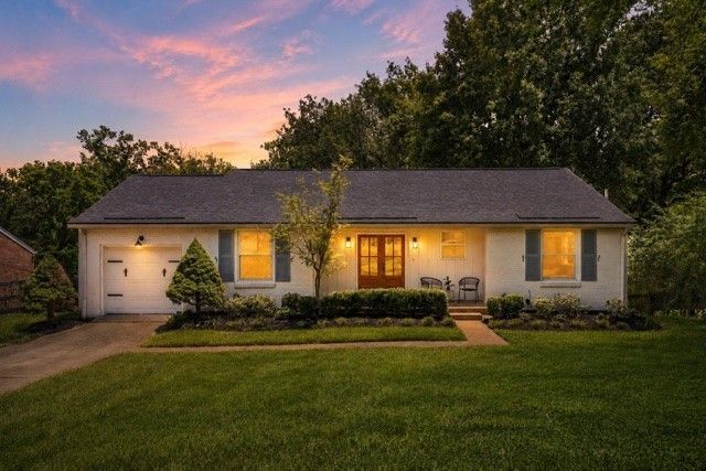 814 Kendall Dr, Nashville