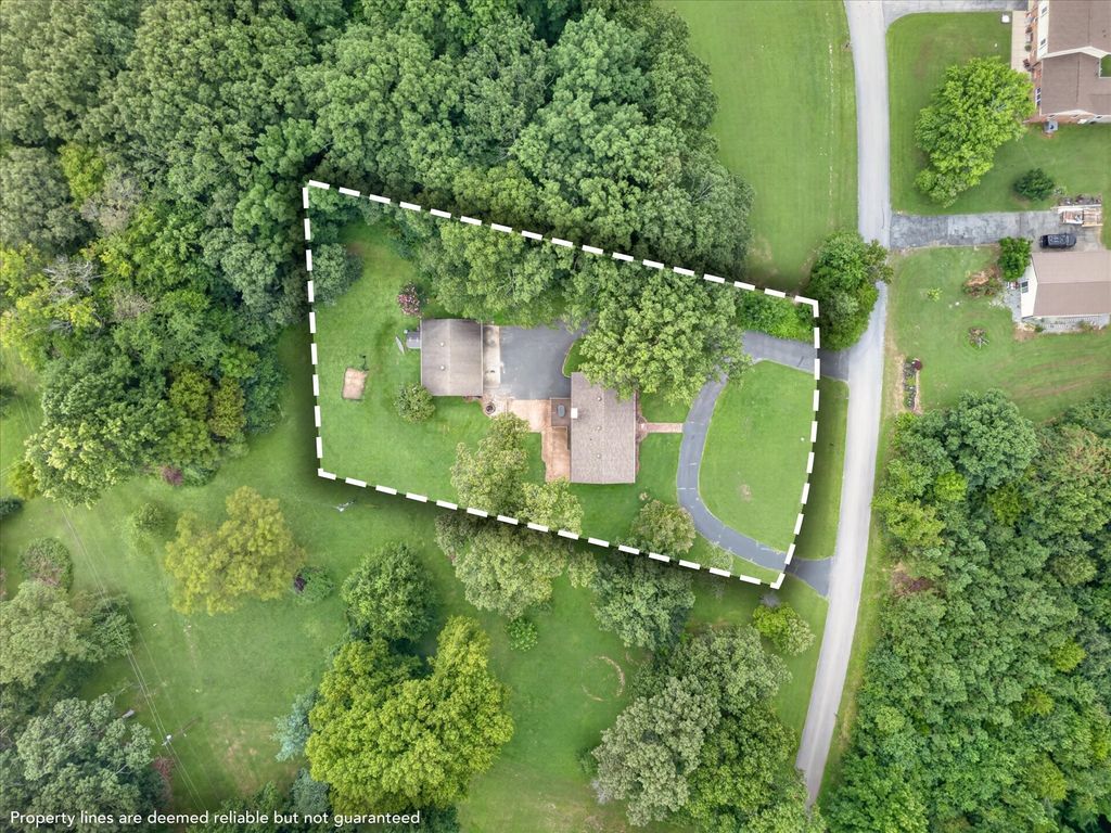 252 Edgewood Dr, Cadiz