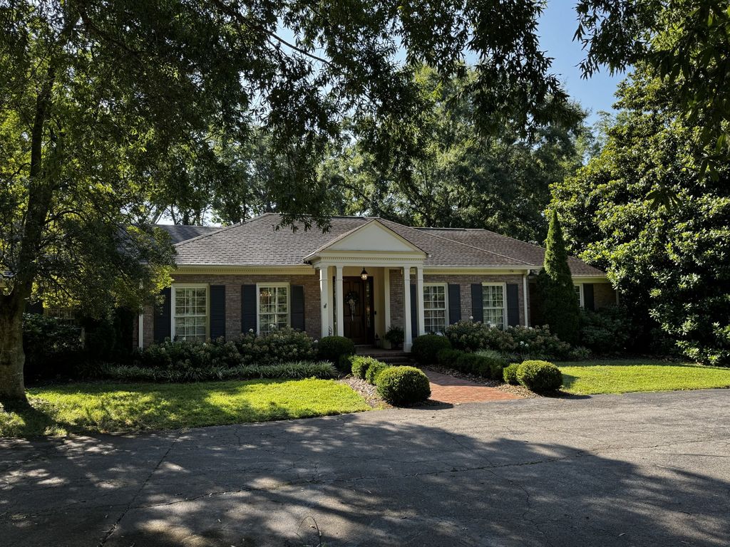 2300 Foxhaven Dr, Franklin