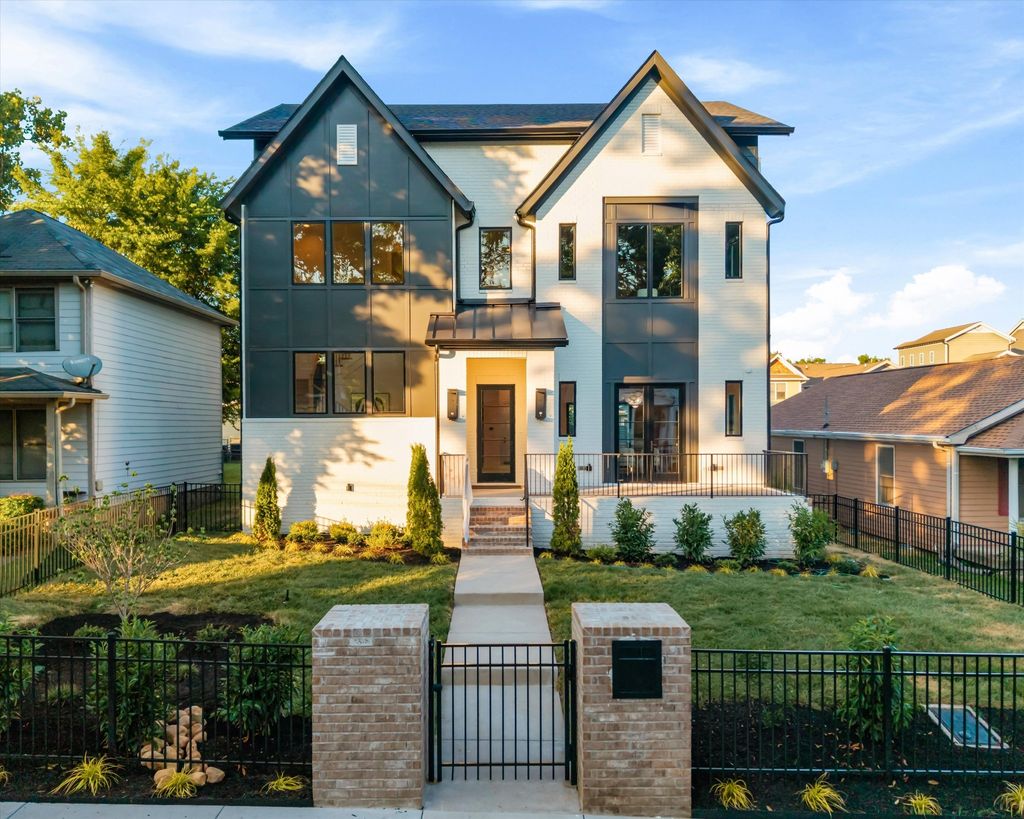 928 11th Ave N, Nashville