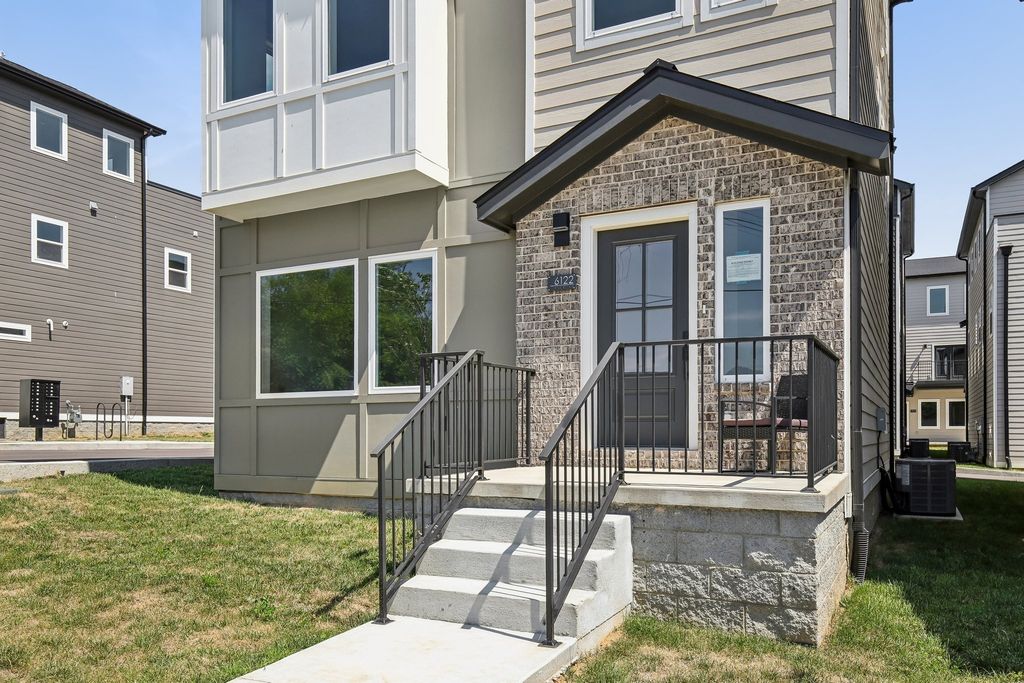 6122 Robertson Ave, Nashville