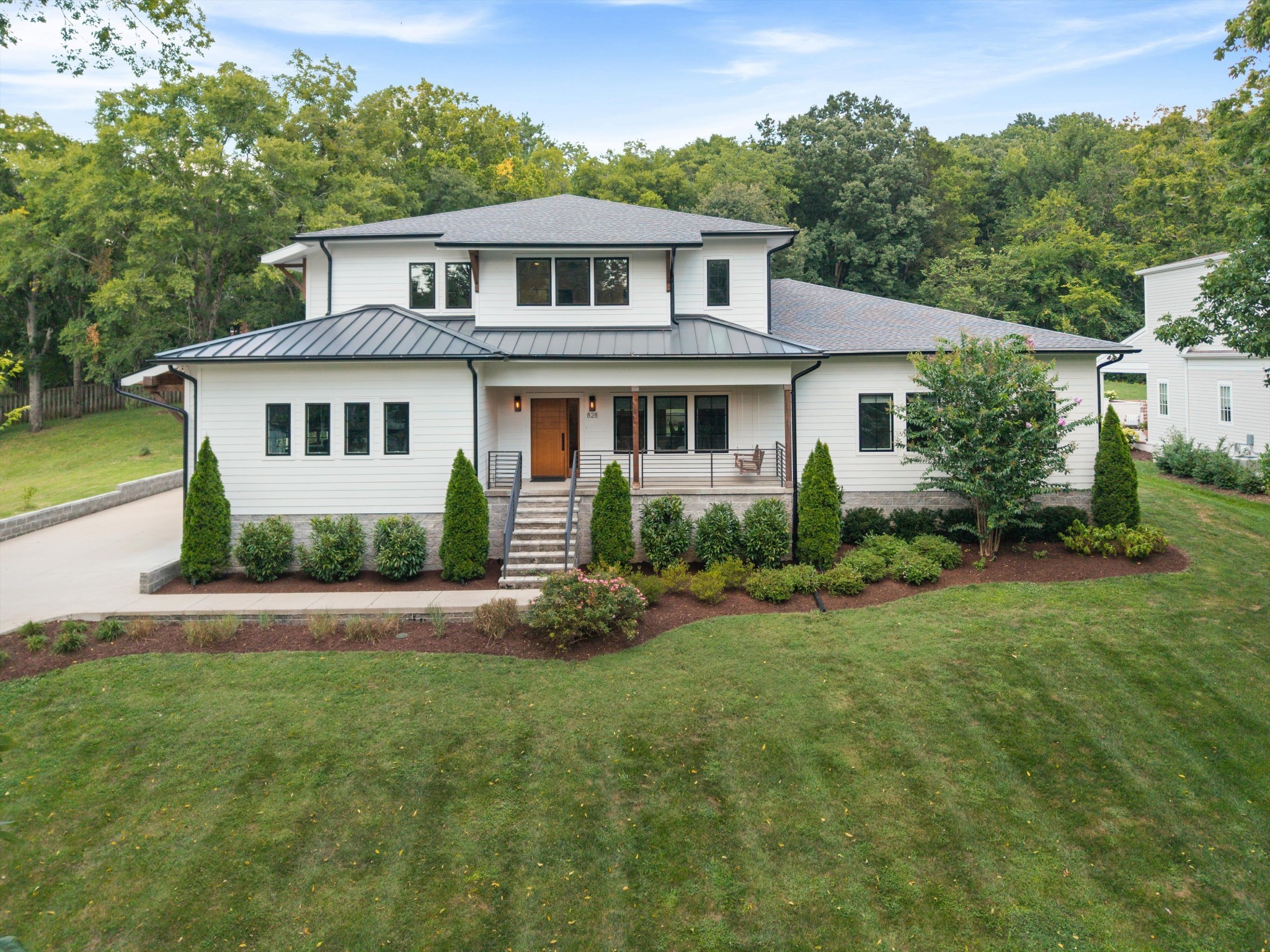 Photo of Listing #3501312