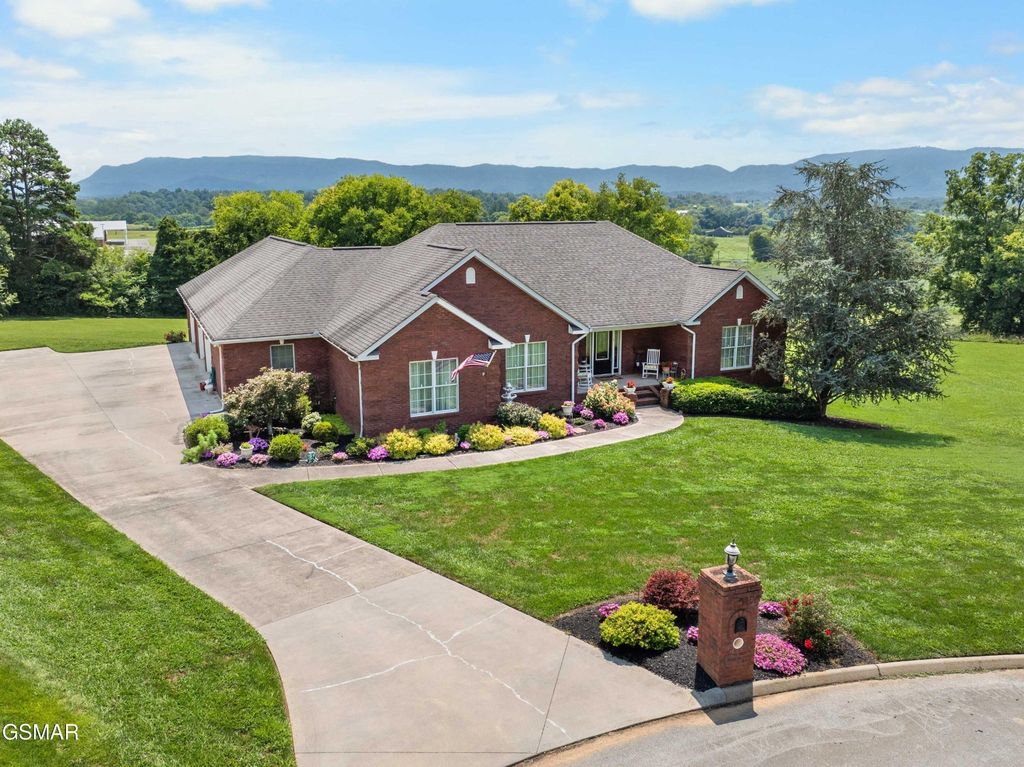 1648 Laramie Lane, Seymour
